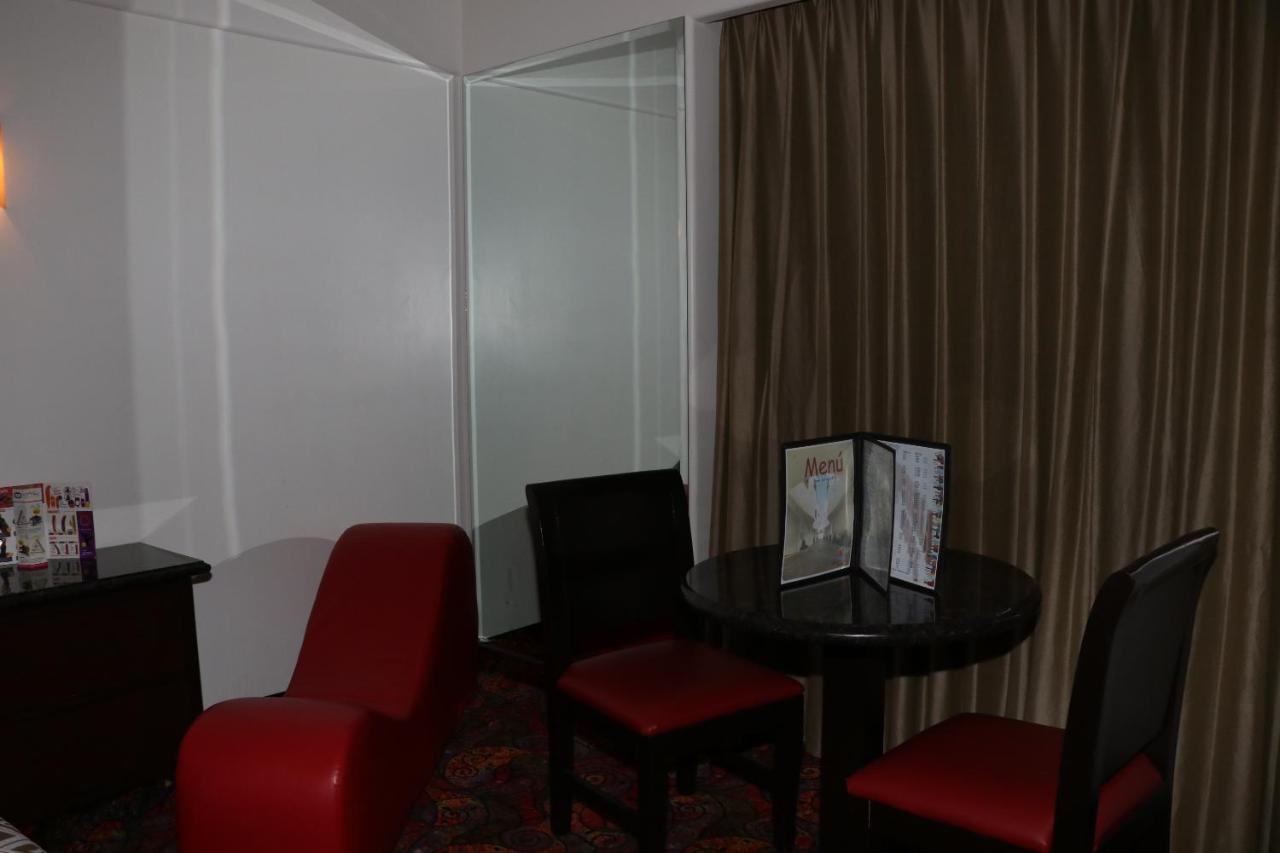 Motel Marina Marbella ติฮัวนา ภายนอก รูปภาพ